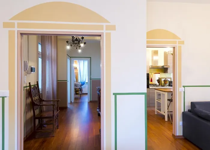 Apartment Centre *